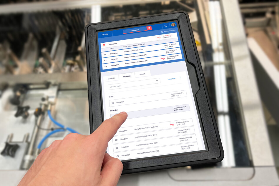 Tablet mit Maddox Interface auf einer Maschine